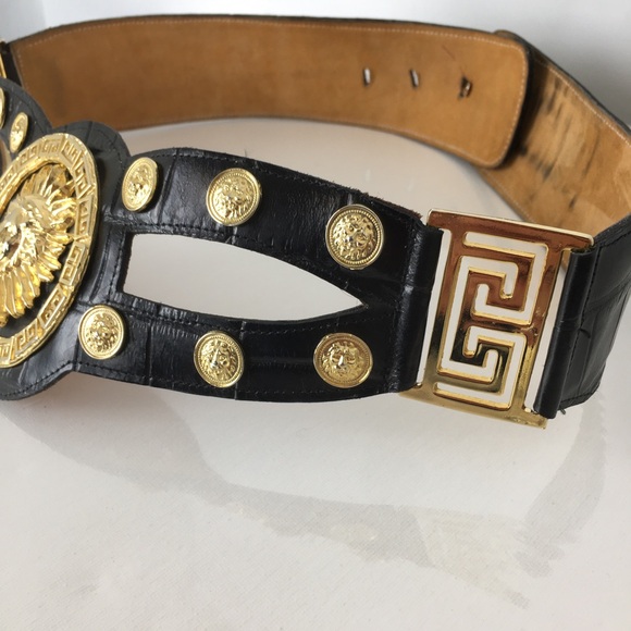 Vintage Lion Head Gold Tone Wide Statement Belt Black Croc Embossed - Picture 4 of 12